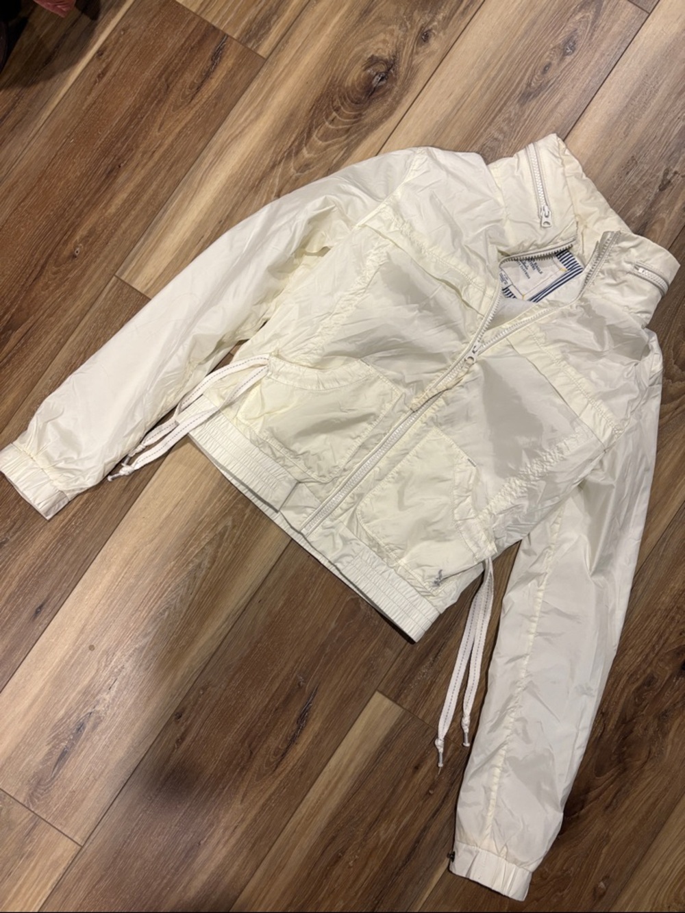 Cropped ivory jacket